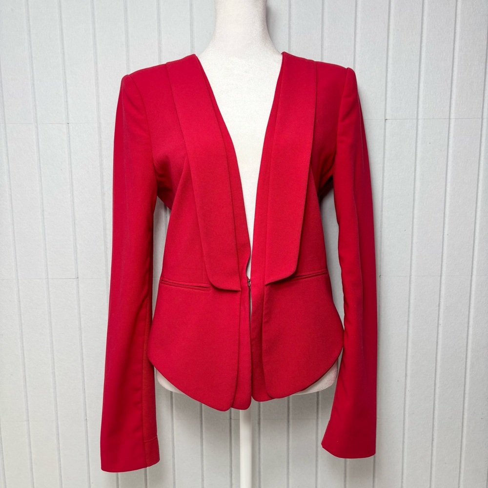 BCBGMaxAzria Bright Red Suit Jacket Sexy Tapered Crop Feminine‎ Size S